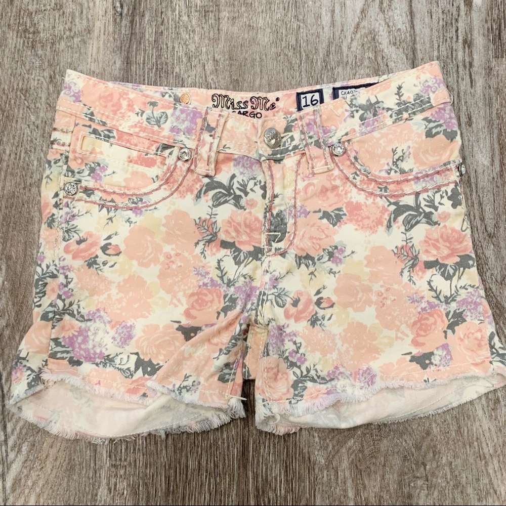 Miss Me Cargo Pink Rose Floral Raw Hem Shorts 16